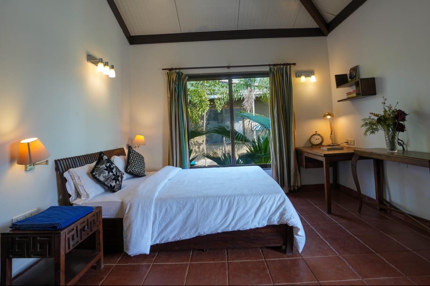 E&G Green Courts Resort At Koroli Hill Station นาสิก ภายนอก รูปภาพ