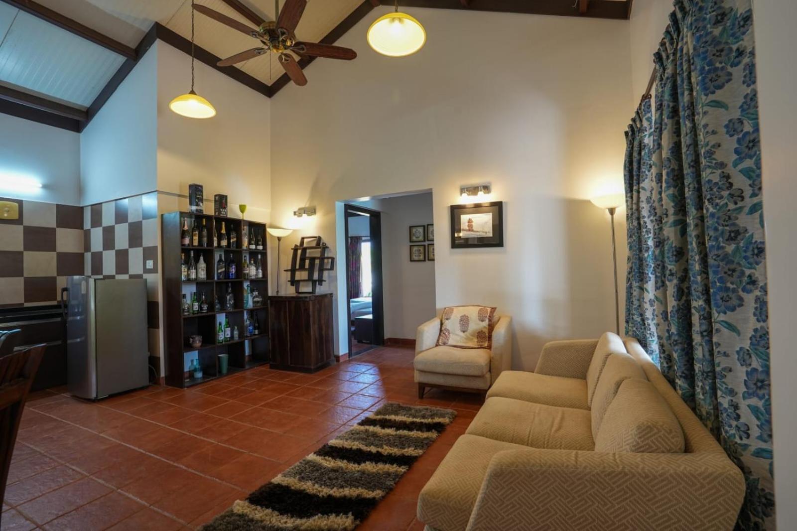 E&G Green Courts Resort At Koroli Hill Station นาสิก ภายนอก รูปภาพ