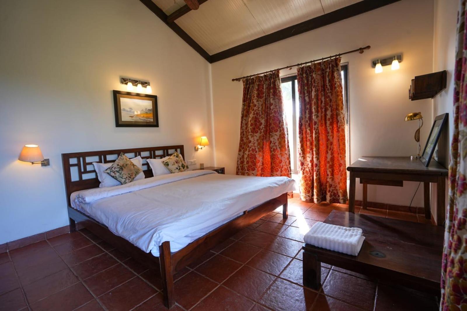 E&G Green Courts Resort At Koroli Hill Station นาสิก ภายนอก รูปภาพ