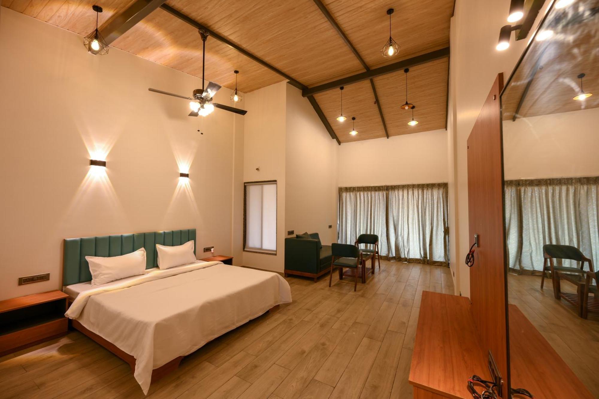 E&G Green Courts Resort At Koroli Hill Station นาสิก ภายนอก รูปภาพ