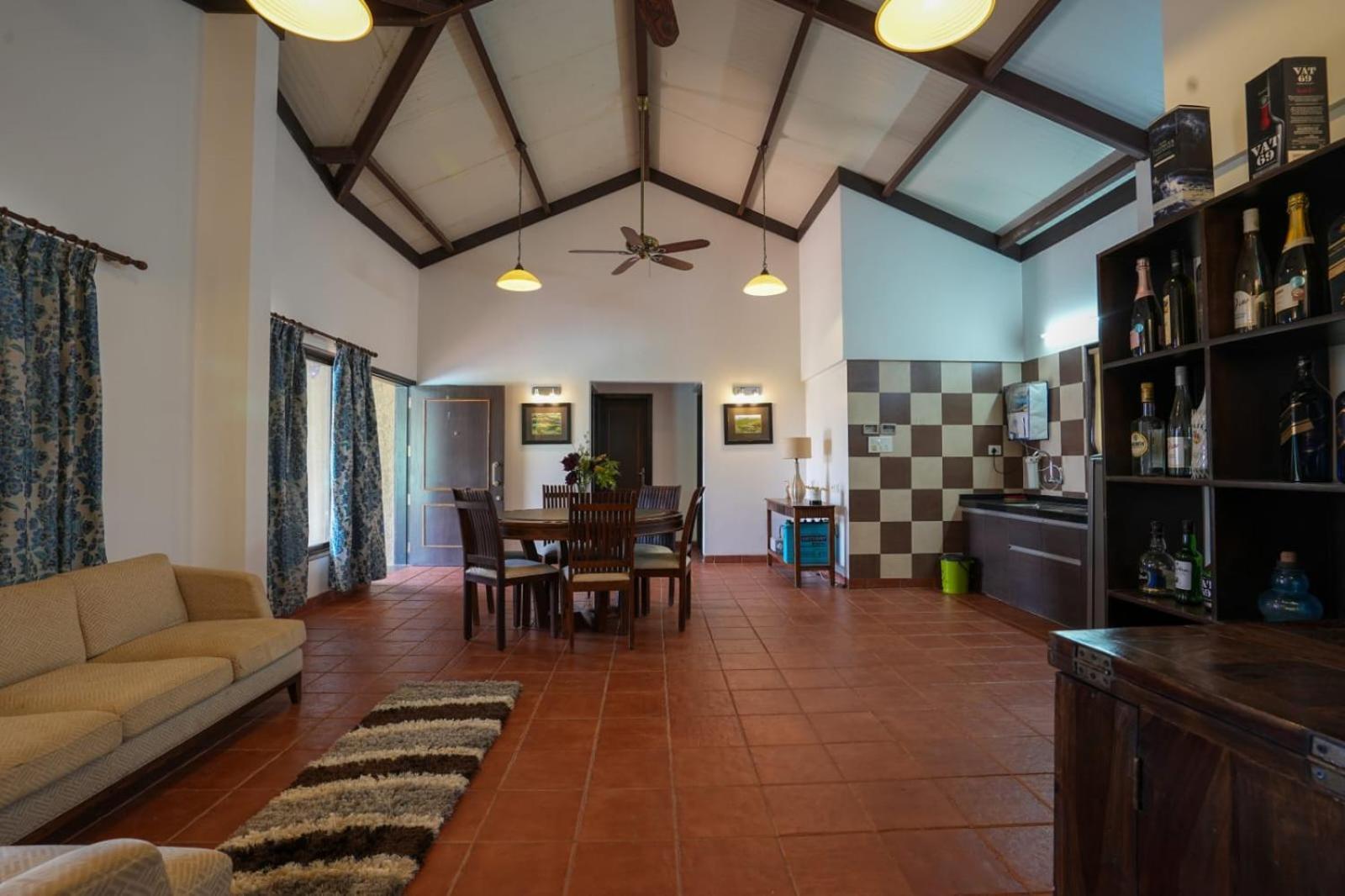 E&G Green Courts Resort At Koroli Hill Station นาสิก ภายนอก รูปภาพ